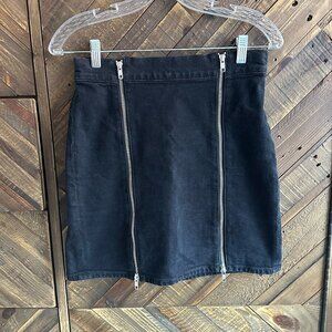 Agolde Revolve Pamela Black Mini Skirt Dual Silver Zipper Front Dark Denim